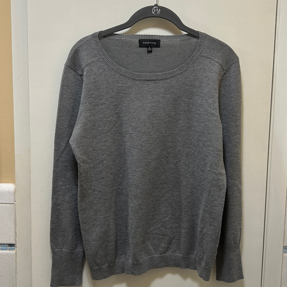 Spense Gray  Women's Crew Neck Sweater